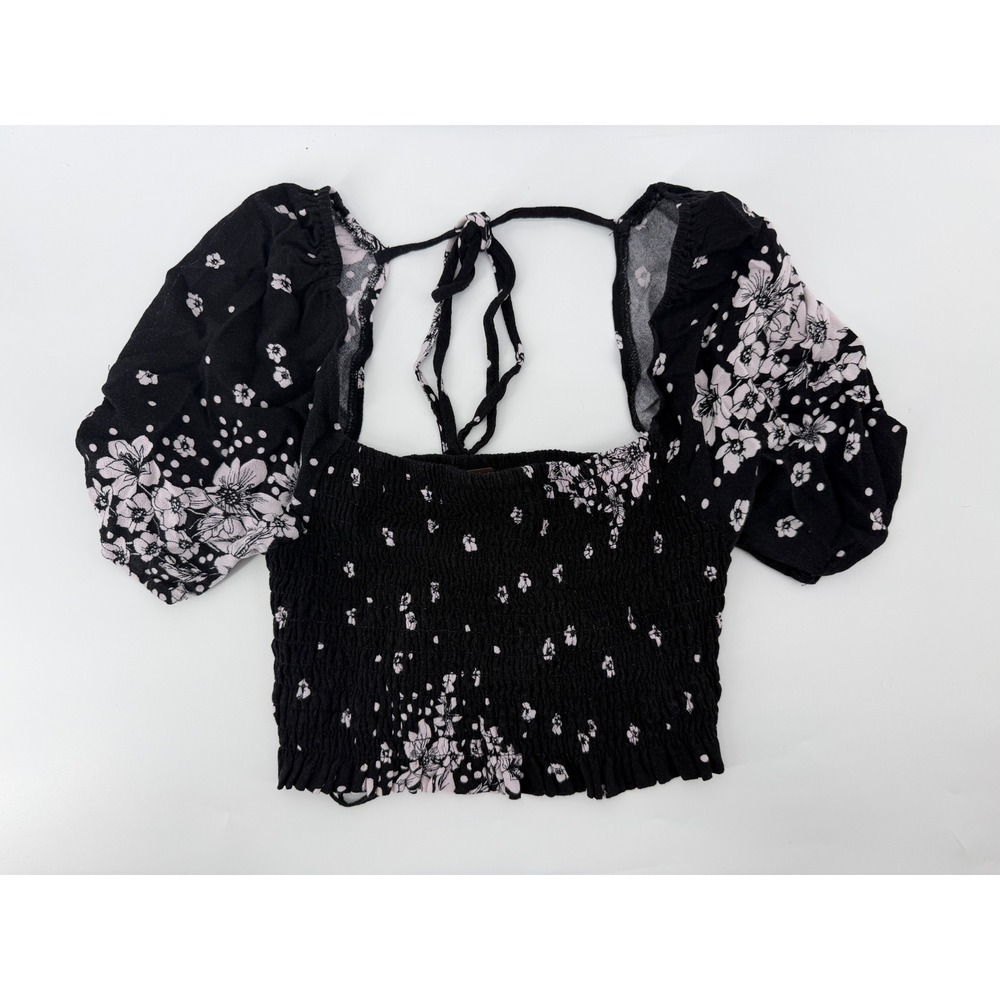 Free People Black Floral Smocked Crop Top Short Puff Sleeve Tie Back Size 2